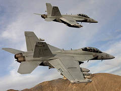 ������� ��� E/A-18G. ���� �����-������ Boeing