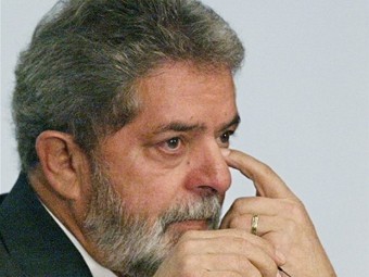 Президент Бразилии бросил курить спустя полвека
