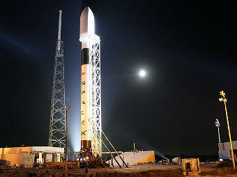 - Falcon-9.   SpaceX
