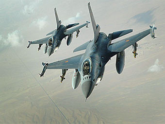  F-16.    armoredd.com