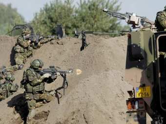 В результате теракта в Афганистане погибли два нидерландских морпеха