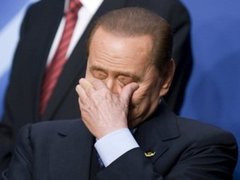 В Конституционный суд Италии передали документы против Берлускони