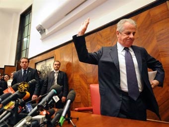 Итальянский министр ушел в отставку из-за обвинений в коррупции