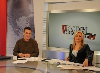 Греческие учителя захватили государственный телеканал