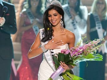 Мисс США оказалась победительницей конкурса стриптизерш