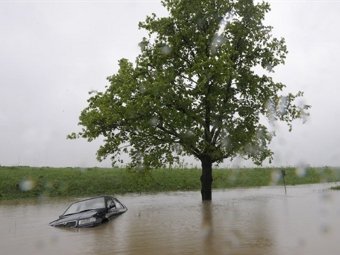 Наводнение в Восточной Европе. Фото (c)AFP Наводнение в Восточной Европе. Фото (c)AFP