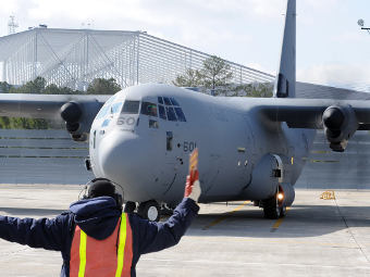CC-130J Super Hercules. ���� � ����� forces.gc.ca