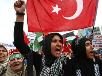 Антиизраильский митинг в Анкаре. Фото (c)AFP Антиизраильский митинг в Анкаре. Фото (c)AFP