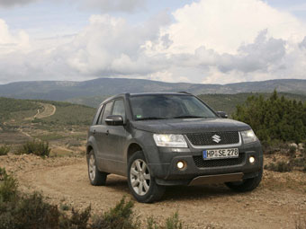 Suzuki Grand Vitara.  Suzuki