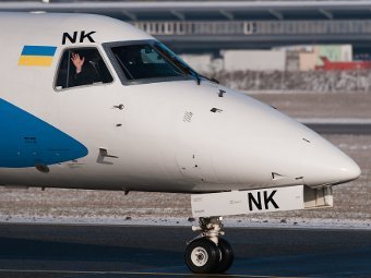 ������� Embraer 145 ������������ "����������". ���� Pavel Bencik � ����� planespotters.net