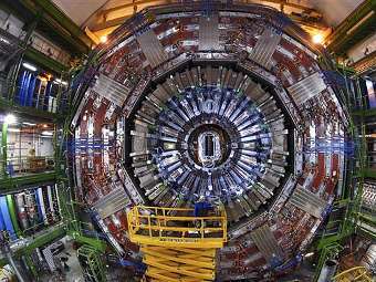 �������� CMS. ���� �����-������ CERN