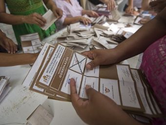 Мексиканская оппозиция заявила о победе на региональных выборах