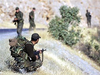 В Турции курды застрелили трех военнослужащих