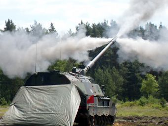 САУ PzH2000 на учениях в Германии. Фото с сайта deutschesheer.de САУ PzH2000 на учениях в Германии. Фото с сайта deutschesheer.de