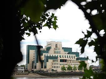 Программист из MI6 попытался продать Нидерландам секретные документы