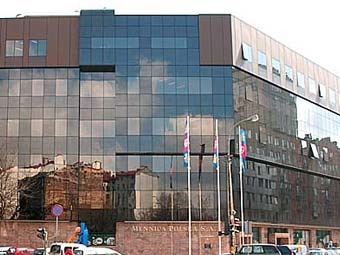 Здание монетного двора в Варшаве. Фото пользователя Bbladek Здание монетного двора в Варшаве. Фото пользователя Bbladek