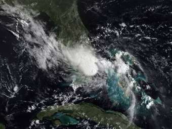 "�����" ��� ��������. ����������� ������ NOAA, ���������� &copy;AFP
