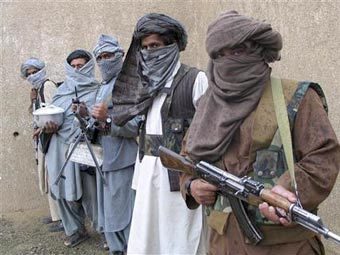 В Афганистане талибы подорвали автобус с мирными жителями