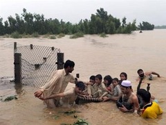 Во время наводнения в Пакистане погибли 267 человек