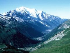 В Альпах разбилась альпинистка из России