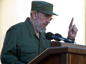 Фидель Кастро в Гаванском университете. Фото ©AFP