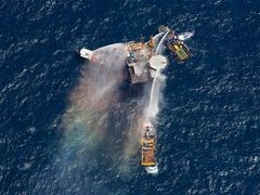 ������� ������ �� ��������� Mariner Energy. ���� (c)AP