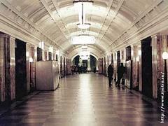В московском метро опровергли информацию о закрытии 