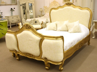 Пример позолоченной кровати. Фото с сайта onlineantiquesdealer.co.uk