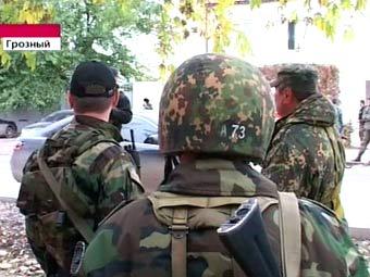 Сотрудники МВД в центре Грозного. Кадр "Первого канала"