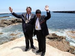 Перу подарила Боливии выход к морю