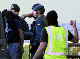 В Испании арестованы 13 подозреваемых в связях с ETA