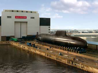 Британскую ядерную субмарину сняли с мели