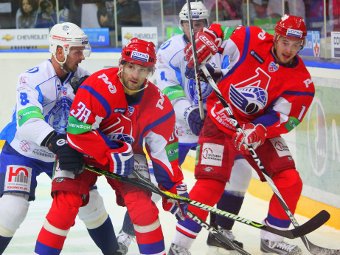   "" - "" ().    hclokomotiv.ru