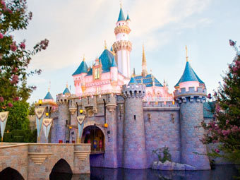 Изображение с сайта disneyland.disney.go.com Изображение с сайта disneyland.disney.go.com