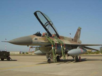 F-16D ВВС Израиля. Фото с сайта aces.safarikovi.org