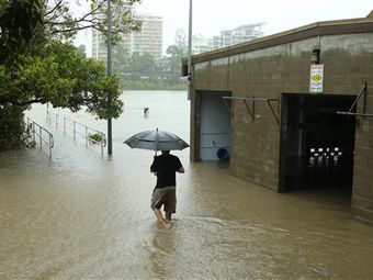 Наводнение в Брисбене. Фото (c)AP Наводнение в Брисбене. Фото (c)AP