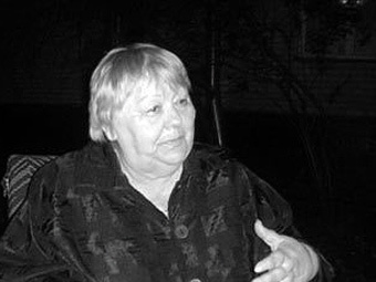 Виктория Лукина Снимает Штаны – Робинзонка (2009)