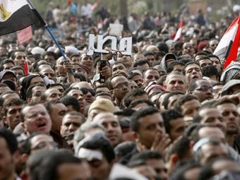 Демонстрация в Каире 4 февраля 2011 года. Фото (c)AP Демонстрация в Каире 4 февраля 2011 года. Фото (c)AP
