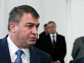 Анатолий Сердюков. Фото пресс-службы президента РФ Анатолий Сердюков. Фото пресс-службы президента РФ