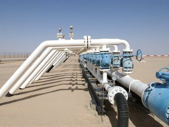 Нефтяное месторождение в Ливии. Фото (c)AFP, архив Нефтяное месторождение в Ливии. Фото (c)AFP, архив