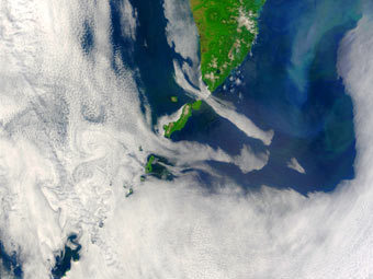 Курильские острова. Спутниковый снимок NASA Курильские острова. Спутниковый снимок NASA