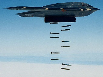 Бомбардировщик B-2. Фото с сайта airforce-technology.com Бомбардировщик B-2. Фото с сайта airforce-technology.com