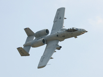 A-10 thunderbolt II. Фото (c)AFP A-10 thunderbolt II. Фото (c)AFP
