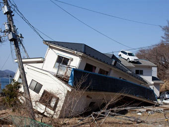 Последствие землетрясения в Японии в марте 2011 года. Фото (c)AFP Последствие землетрясения в Японии в марте 2011 года. Фото (c)AFP