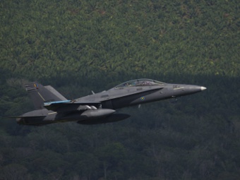 F/A-18D ВВС Малайзии. Фото с сайта defenseindustrydaily.com