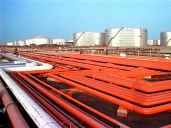 Нефтеперерабатывающий завод в Иране. Фото (c)AFP Нефтеперерабатывающий завод в Иране. Фото (c)AFP