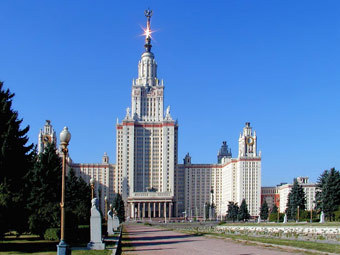 Вид на здание МГУ. Фото msu.ru Вид на здание МГУ. Фото msu.ru