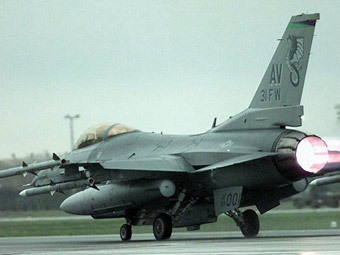 F-16 C/D. Фото (c)AFP F-16 C/D. Фото (c)AFP