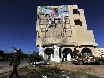 Повстанец в Сирте. Фото ©AFP