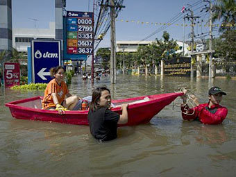 Наводнение в Таиланде. Фото (c)AFP Наводнение в Таиланде. Фото (c)AFP